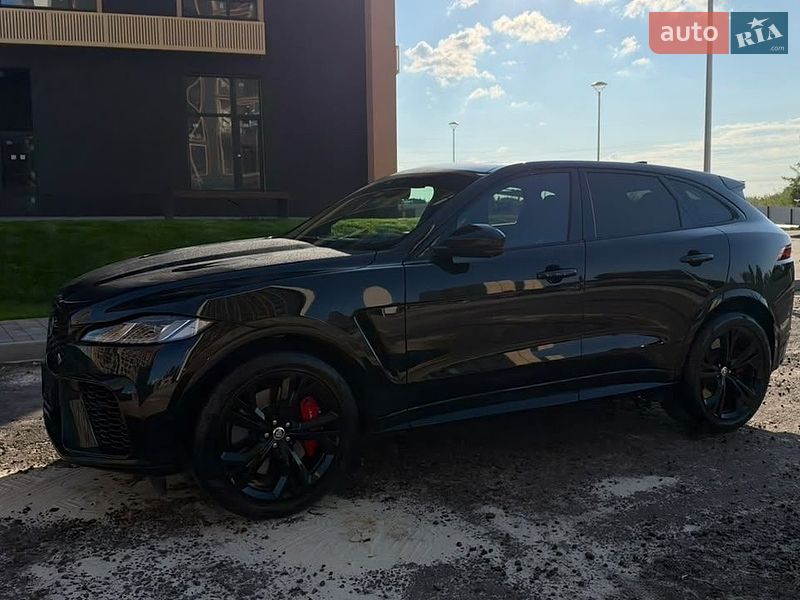 Внедорожник / Кроссовер Jaguar F-Pace 2024 в Киеве
