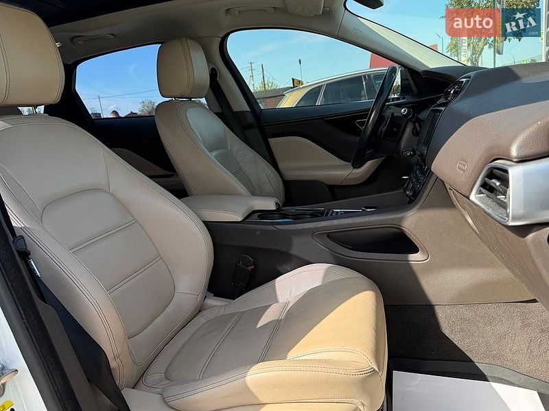 Внедорожник / Кроссовер Jaguar F-Pace 2016 в Коломые