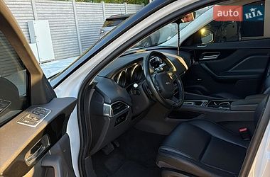 Внедорожник / Кроссовер Jaguar F-Pace 2019 в Киеве