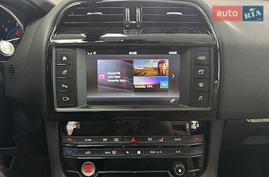 Внедорожник / Кроссовер Jaguar F-Pace 2016 в Киеве