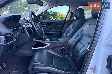 Позашляховик / Кросовер Jaguar F-Pace 2016 в Одесі фото 17 Позашляховик / Кросовер Jaguar F-Pace 2016 в Одесі