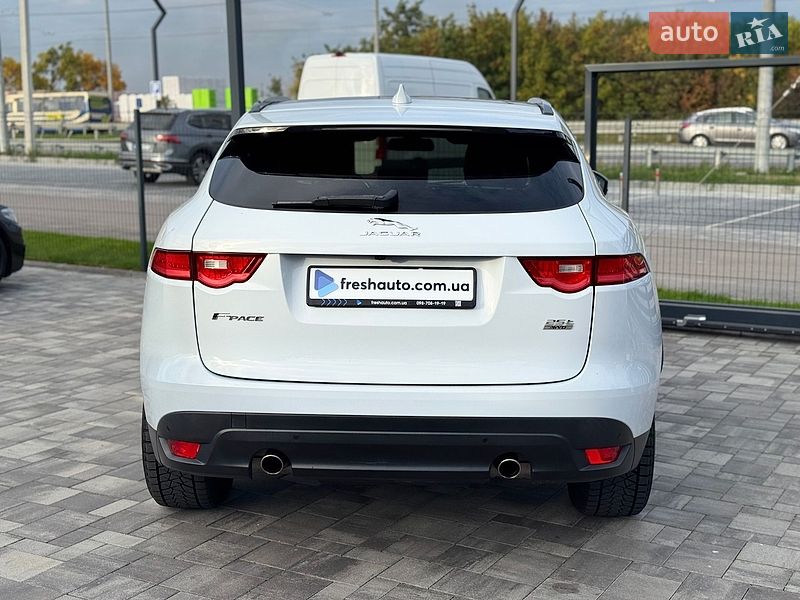 Позашляховик / Кросовер Jaguar F-Pace 2018 в Рівному фото 12 Позашляховик / Кросовер Jaguar F-Pace 2018 в Рівному