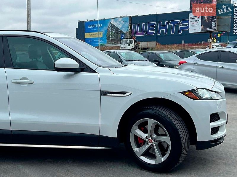 Позашляховик / Кросовер Jaguar F-Pace 2017 в Львові