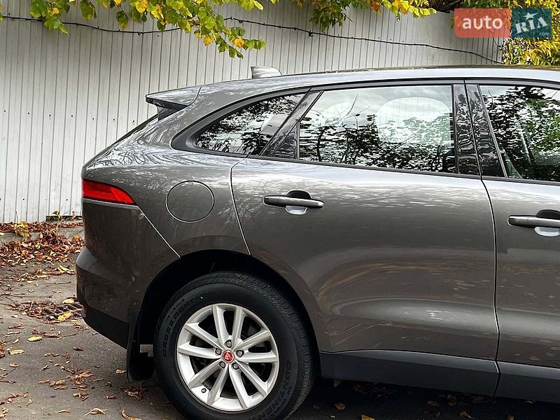 Позашляховик / Кросовер Jaguar F-Pace 2016 в Києві фото 5 Позашляховик / Кросовер Jaguar F-Pace 2016 в Києві