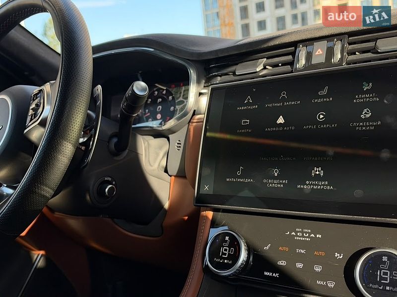 Позашляховик / Кросовер Jaguar F-Pace 2023 в Києві фото 104 Позашляховик / Кросовер Jaguar F-Pace 2023 в Києві