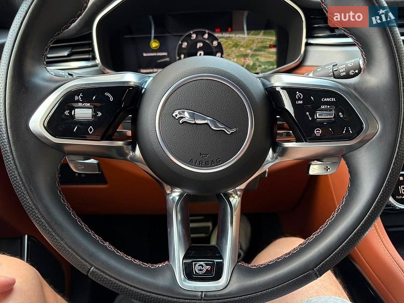 Позашляховик / Кросовер Jaguar F-Pace 2023 в Києві фото 36 Позашляховик / Кросовер Jaguar F-Pace 2023 в Києві