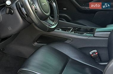 Внедорожник / Кроссовер Jaguar F-Pace 2017 в Трускавце
