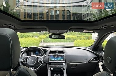 Внедорожник / Кроссовер Jaguar F-Pace 2017 в Киеве