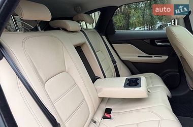 Внедорожник / Кроссовер Jaguar F-Pace 2016 в Киеве