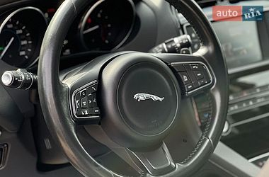 Внедорожник / Кроссовер Jaguar F-Pace 2016 в Львове