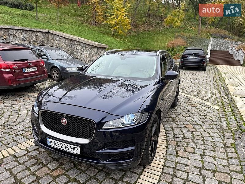 Внедорожник / Кроссовер Jaguar F-Pace 2016 в Киеве