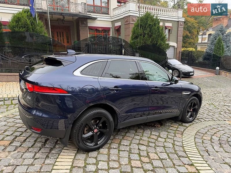 Внедорожник / Кроссовер Jaguar F-Pace 2016 в Киеве