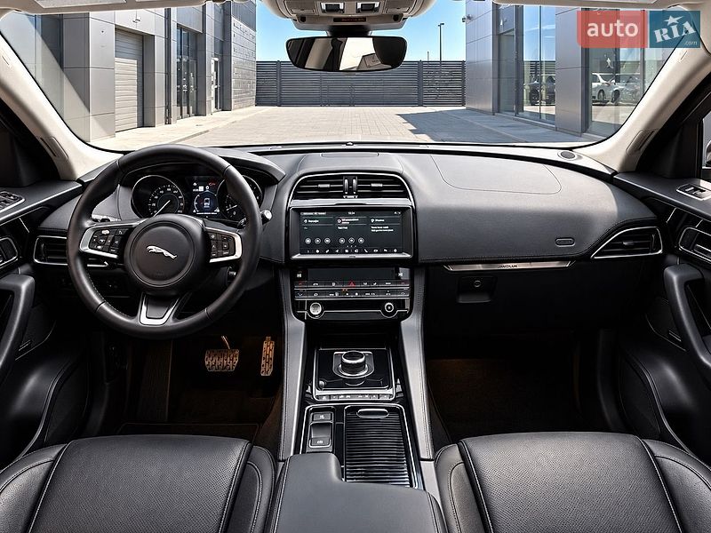 Внедорожник / Кроссовер Jaguar F-Pace 2020 в Киеве