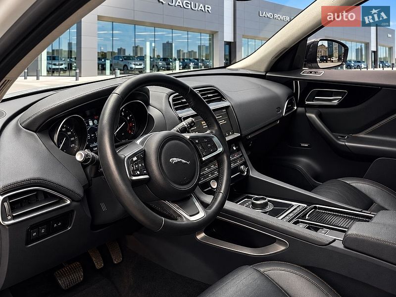 Внедорожник / Кроссовер Jaguar F-Pace 2020 в Киеве