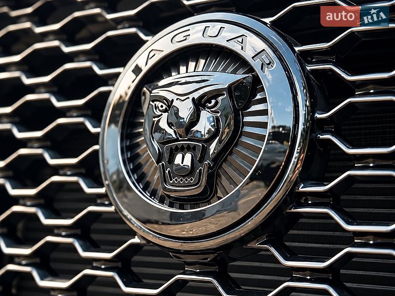 Внедорожник / Кроссовер Jaguar F-Pace 2020 в Киеве