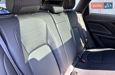 Внедорожник / Кроссовер Jaguar F-Pace 2016 в Киеве