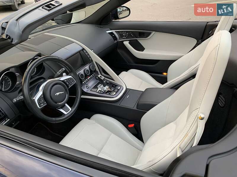 Кабриолет Jaguar F-Type 2017 в Львове