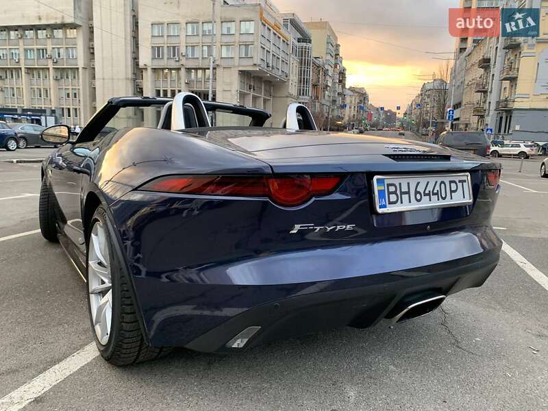 Кабриолет Jaguar F-Type 2017 в Львове