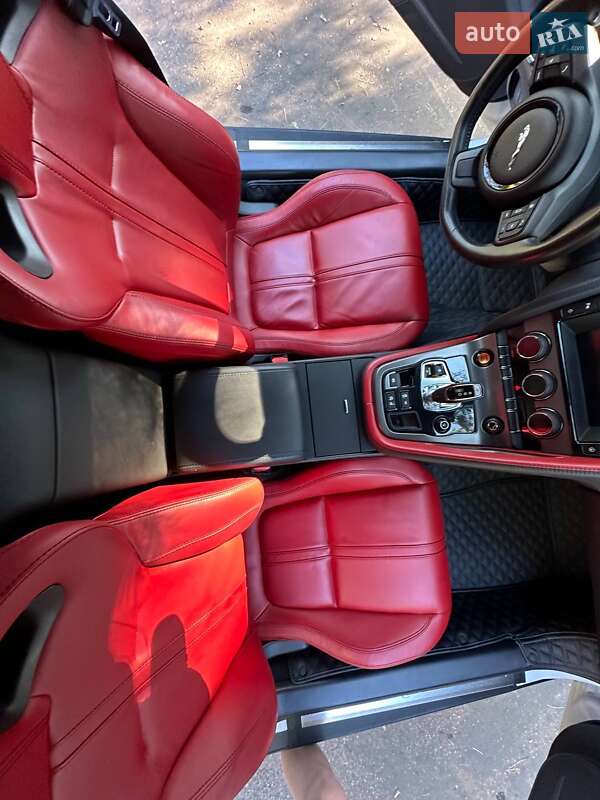 Купе Jaguar F-Type 2016 в Черкассах