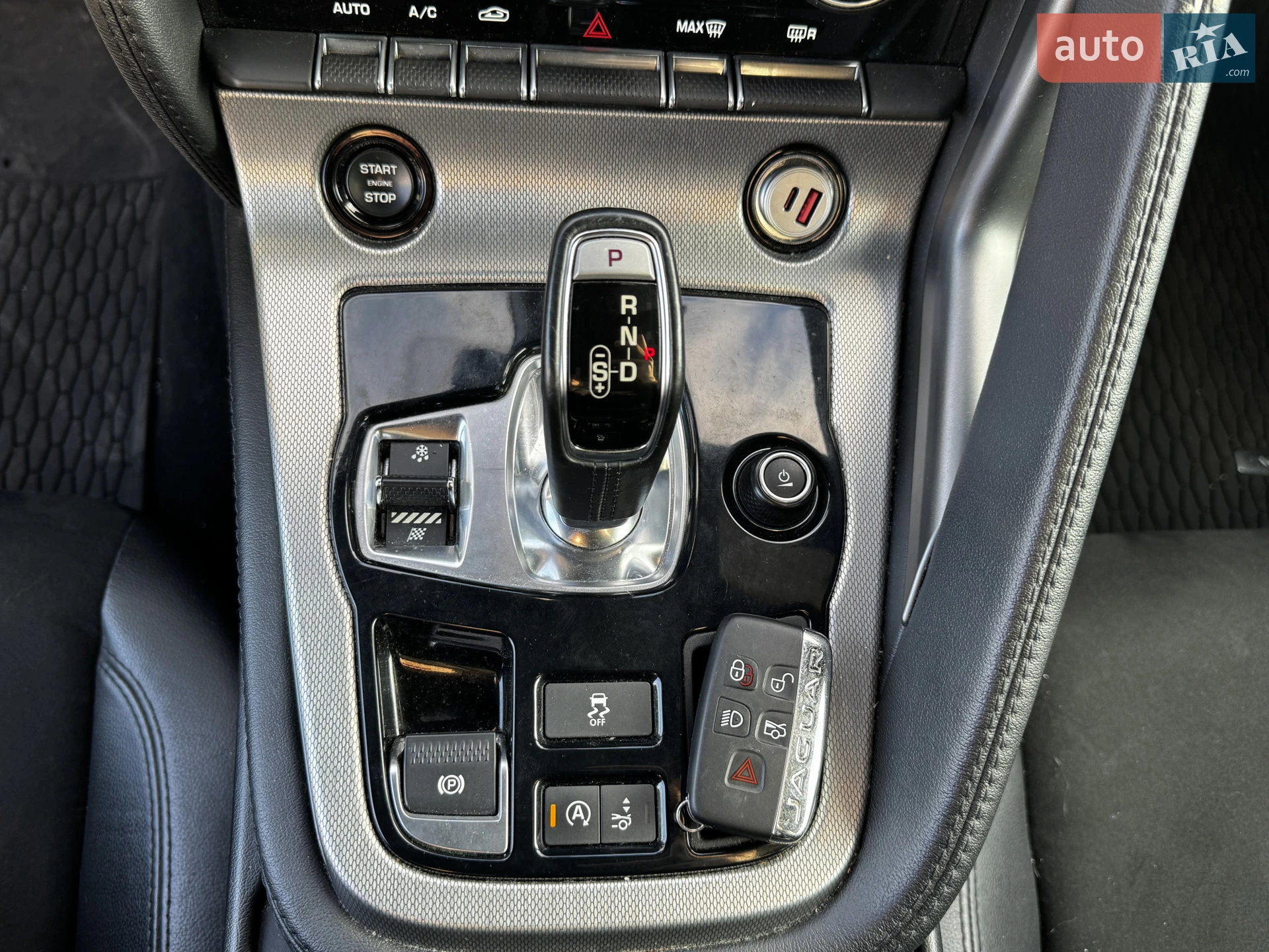 2016 Jaguar F-Type - мініатюра 27