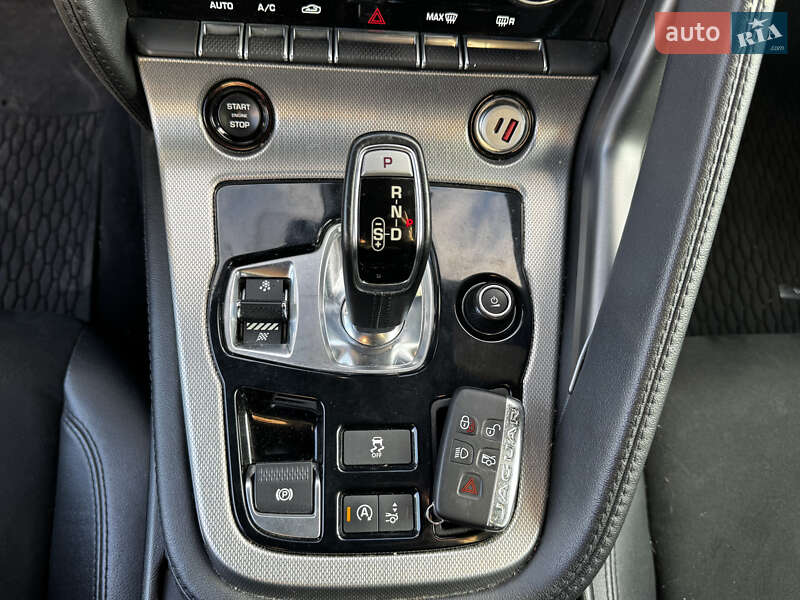 Купе Jaguar F-Type 2016 в Одесі