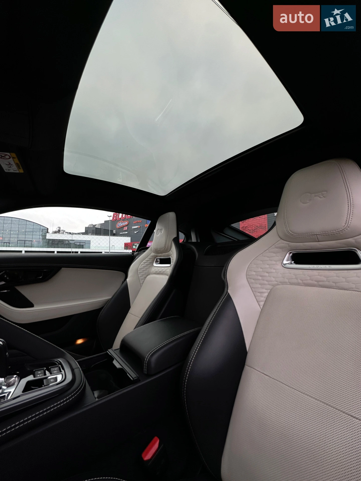 2020 Jaguar F-Type - мініатюра 30