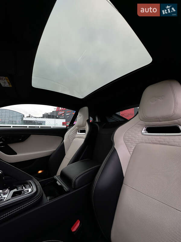 Купе Jaguar F-Type 2020 в Киеве