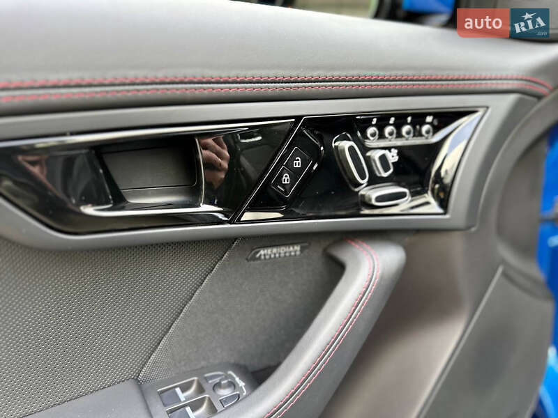 Кабриолет Jaguar F-Type 2020 в Киеве