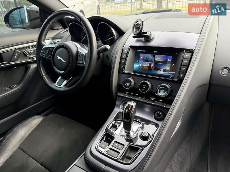 Купе Jaguar F-Type 2017 в Харькове
