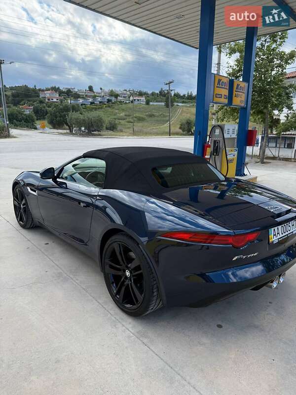 Купе Jaguar F-Type 2013 в Киеве