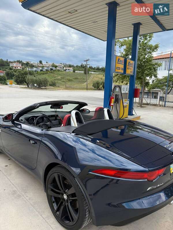 Купе Jaguar F-Type 2013 в Киеве