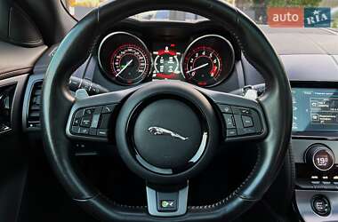 Купе Jaguar F-Type 2016 в 