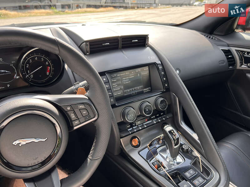 Купе Jaguar F-Type 2015 в Дніпрі