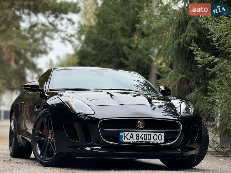 Купе Jaguar F-Type 2015 в Киеве