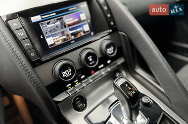 Купе Jaguar F-Type 2015 в 
