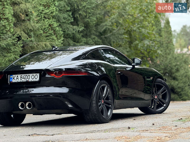 Купе Jaguar F-Type 2015 в Киеве