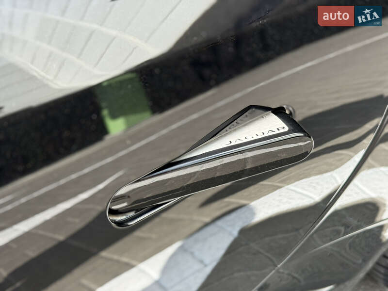 Купе Jaguar F-Type 2017 в Києві