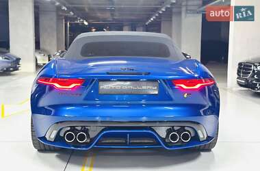 Кабриолет Jaguar F-Type 2020 в 