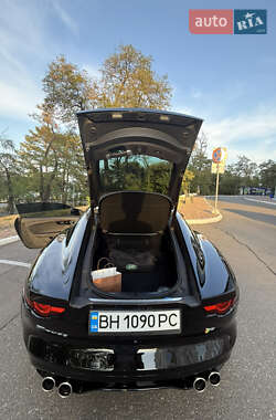 Купе Jaguar F-Type 2017 в 