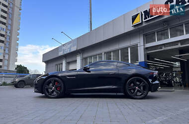 Купе Jaguar F-Type 2017 в 