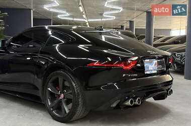 Купе Jaguar F-Type 2017 в 