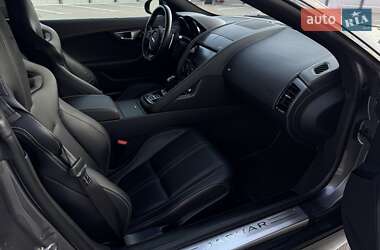 Купе Jaguar F-Type 2015 в 