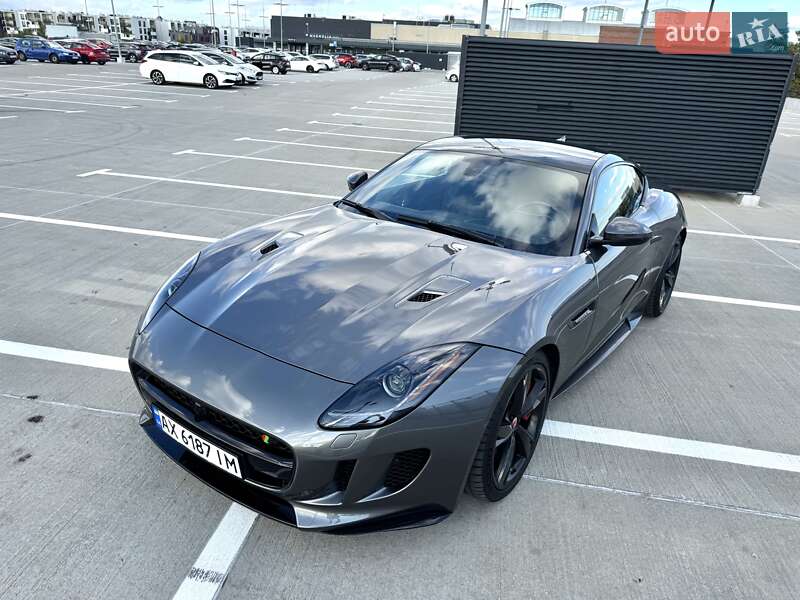 Купе Jaguar F-Type 2015 в Киеве