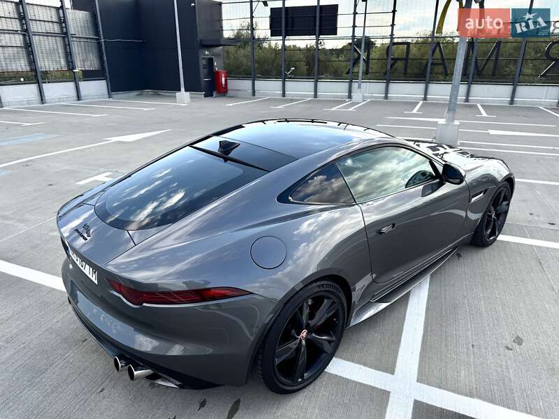 Купе Jaguar F-Type 2015 в Киеве