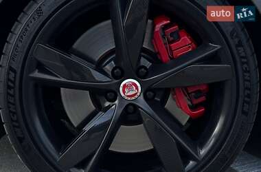 Купе Jaguar F-Type 2015 в 