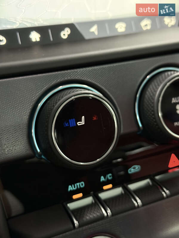 Купе Jaguar F-Type 2022 в Одесі