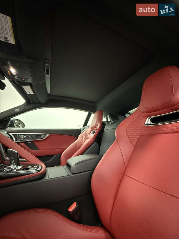 Купе Jaguar F-Type 2022 в Одесі