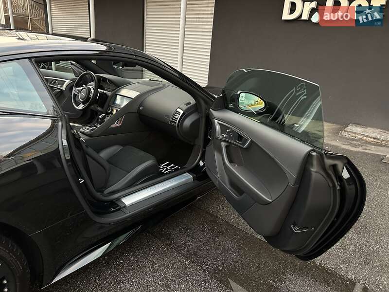 Купе Jaguar F-Type 2023 в Киеве фото 45 Купе Jaguar F-Type 2023 в Киеве