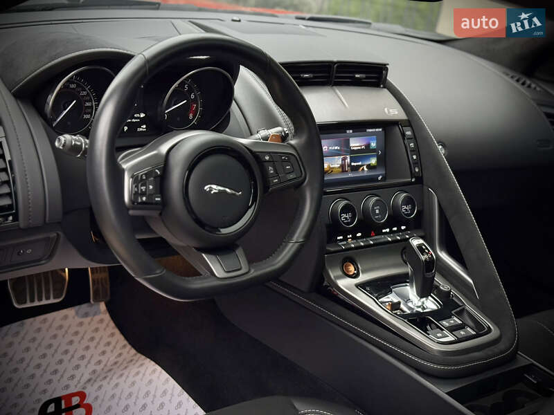 Купе Jaguar F-Type 2016 в Одесі