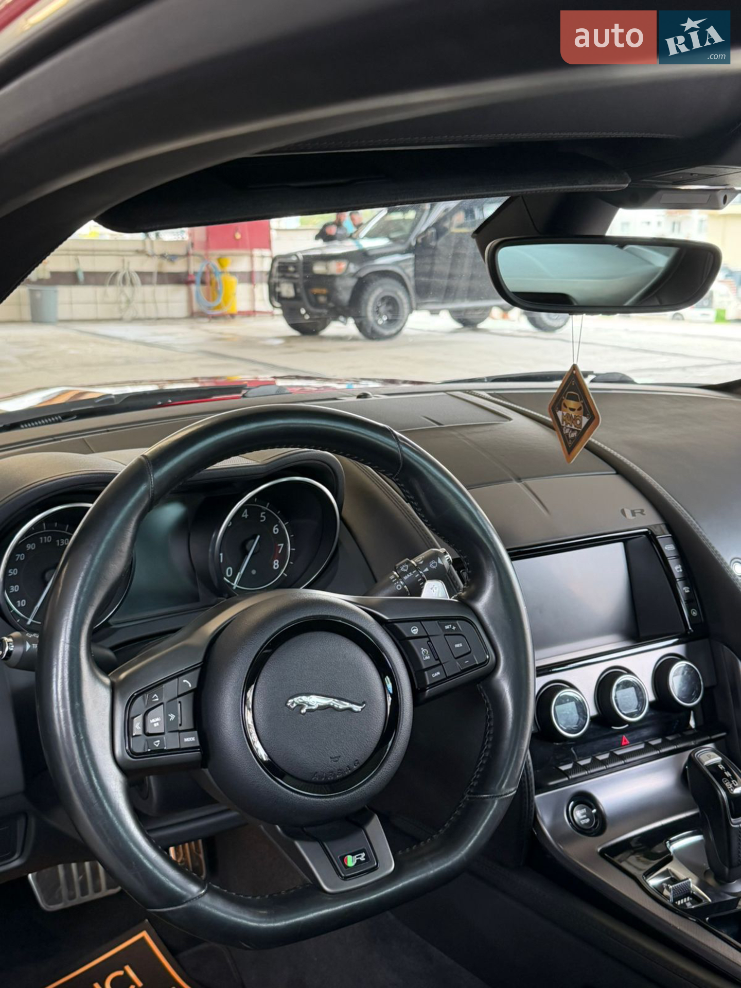 2017 Jaguar F-Type - мініатюра 8